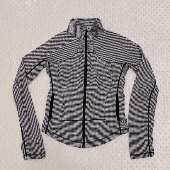 Lululemon Sweater (size 8) - Picture 1 of 8